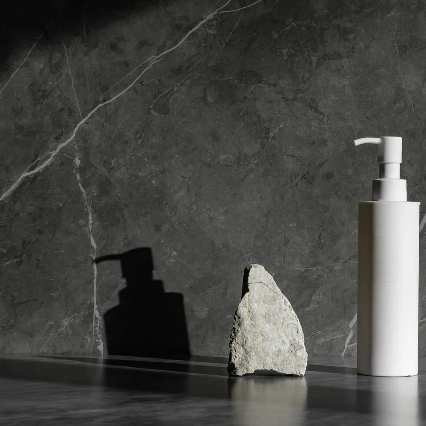 Kerium Extra Gentle Shampoo — Shampoo