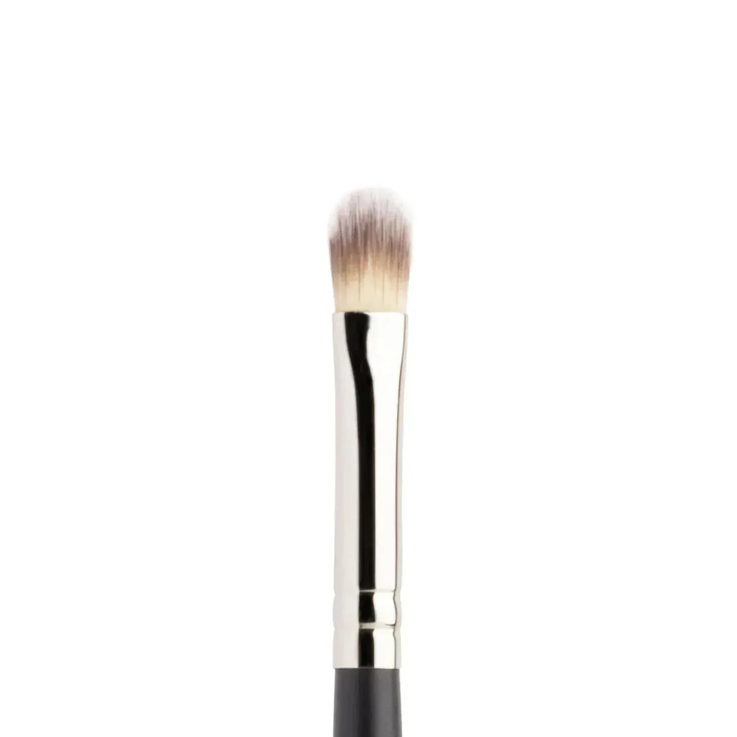 Or Bleu Concealer Brush CT-680